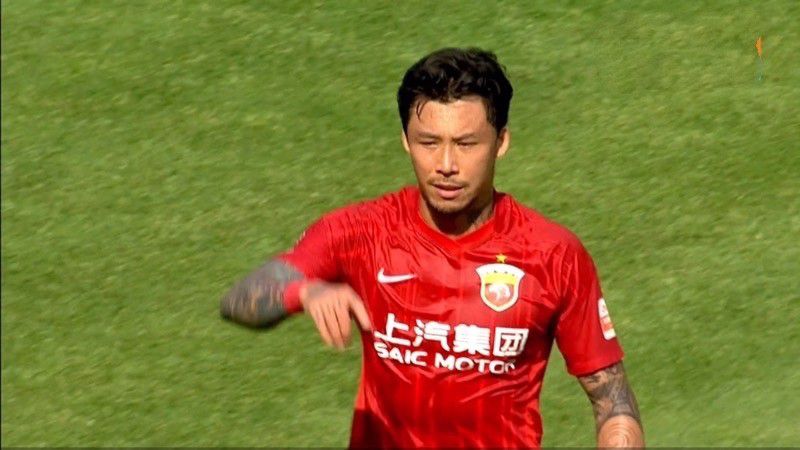 年轻的女性主导1-2020